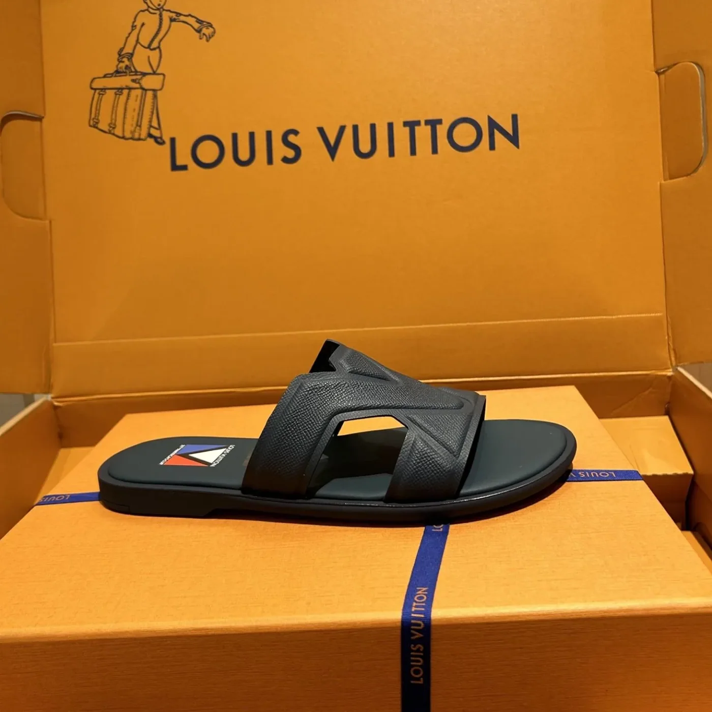 Louis Vuitton Oasis Mule Gray Blue Louis Vuitton Oasis Mule Gray Blue