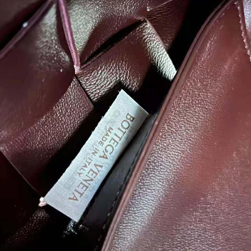 Bottega Veneta Bowling Cassette Medium Intreccio Leather Bowling Bag with Detachable Strap for Women Bottega Veneta Bowling Cassette Medium Intreccio Leather Bowling Bag with Detachable Strap for Women