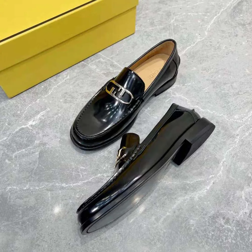 Fendi Black Leather Loafers with Fendi O'Lock Motif for Men Fendi Black Leather Loafers with Fendi O'Lock Motif for Men