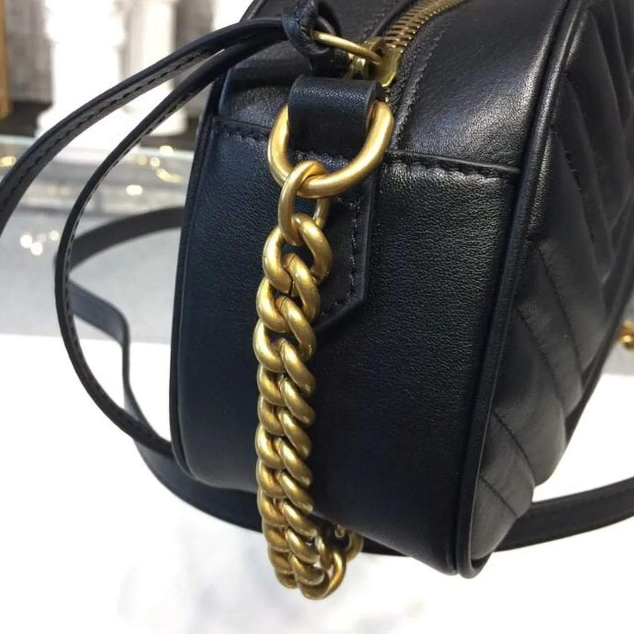 Gucci GG Marmont Small Matelassé Shoulder Bag Black Matelassé Chevron /