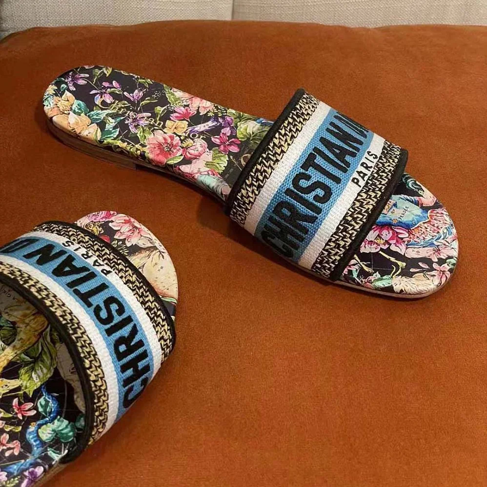 Dior Dway Slide Black Multicolor Embroidered Cotton with D for Women in Constellation Motif