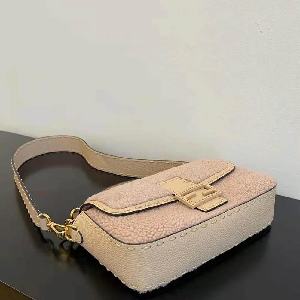 Fendi Baguette Pink Sheepskin Bag for Women