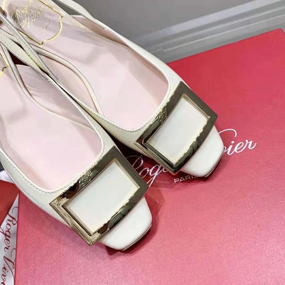Roger Vivier Trompette Metal Buckle Slingback Ballerinas in Patent Leather for Women in White Roger Vivier Trompette Metal Buckle Slingback Ballerinas in Patent Leather for Women in White