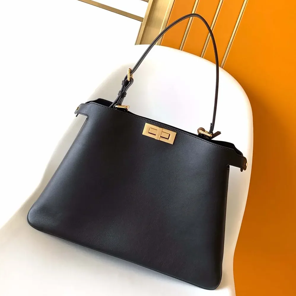 Fendi Peekaboo Soft Large Black Leather Bag for Women Fendi Peekaboo Soft Large Black Leather Bag for Women