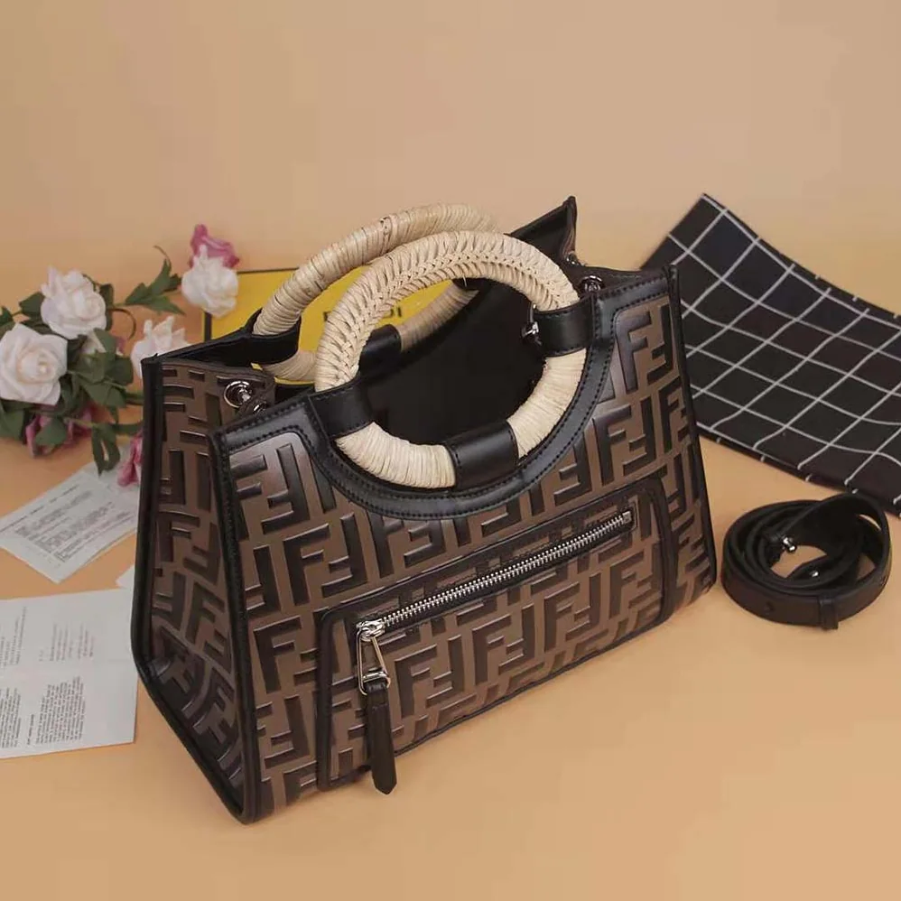 Fendi Runaway Shopper Multicolor Leather Shopper for Women Fendi Runaway Shopper Multicolor Leather Shopper for Women