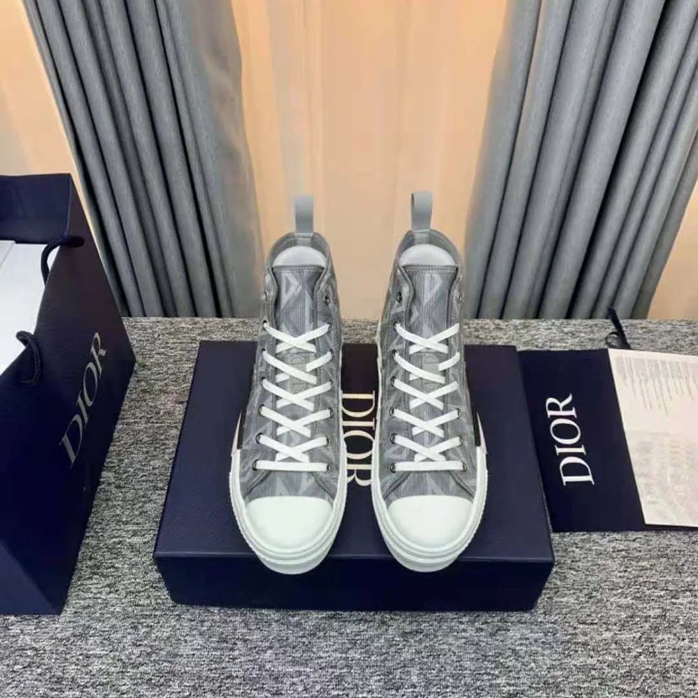 Dior B23 High-Top Sneaker Dior Gray CD Diamond Canvas for Unisex Dior B23 High-Top Sneaker Dior Gray CD Diamond Canvas for Unisex