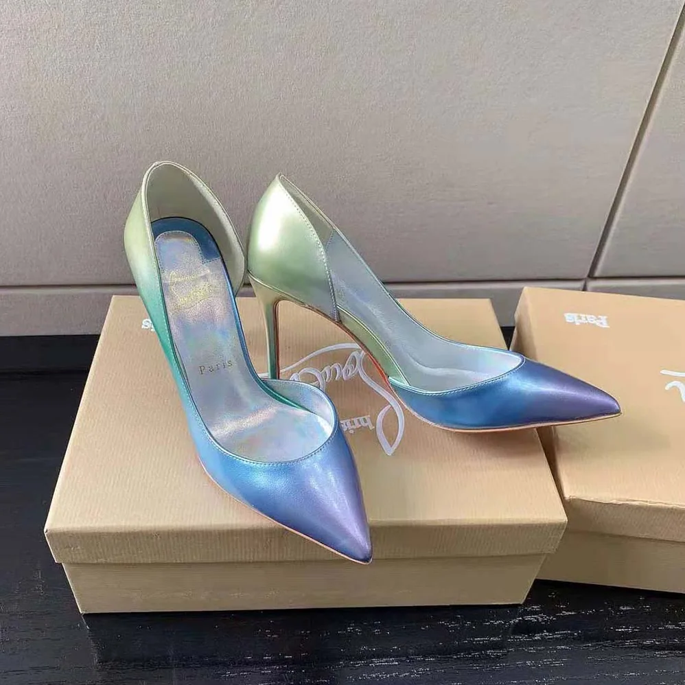 Christian Louboutin Lriza 100 mm Heel Height for Women in Purple Christian Louboutin Lriza 100 mm Heel Height for Women in Purple