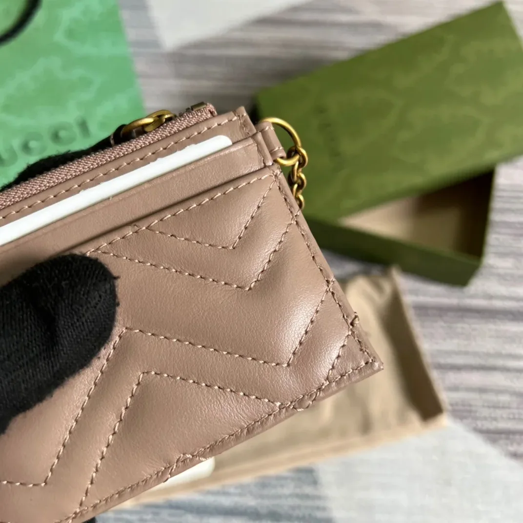 Gucci GG Marmont Keychain Wallet Beige / Gucci GG Marmont Keychain Wallet Beige /