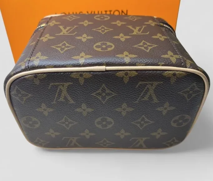 Louis Vuitton Nice Mini Vanity Case in Brown Monogram Gold Hardware Louis Vuitton Nice Mini Vanity Case in Brown Monogram Gold Hardware