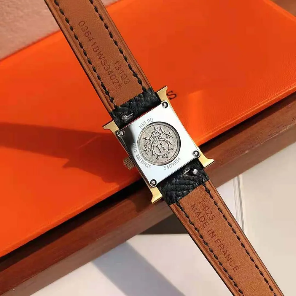 Hermes Heure H Watch Small Model Quartz Movement 25 mm in Steel for Women in Black Hermes Heure H Watch Small Model Quartz Movement 25 mm in Steel for Women in Black