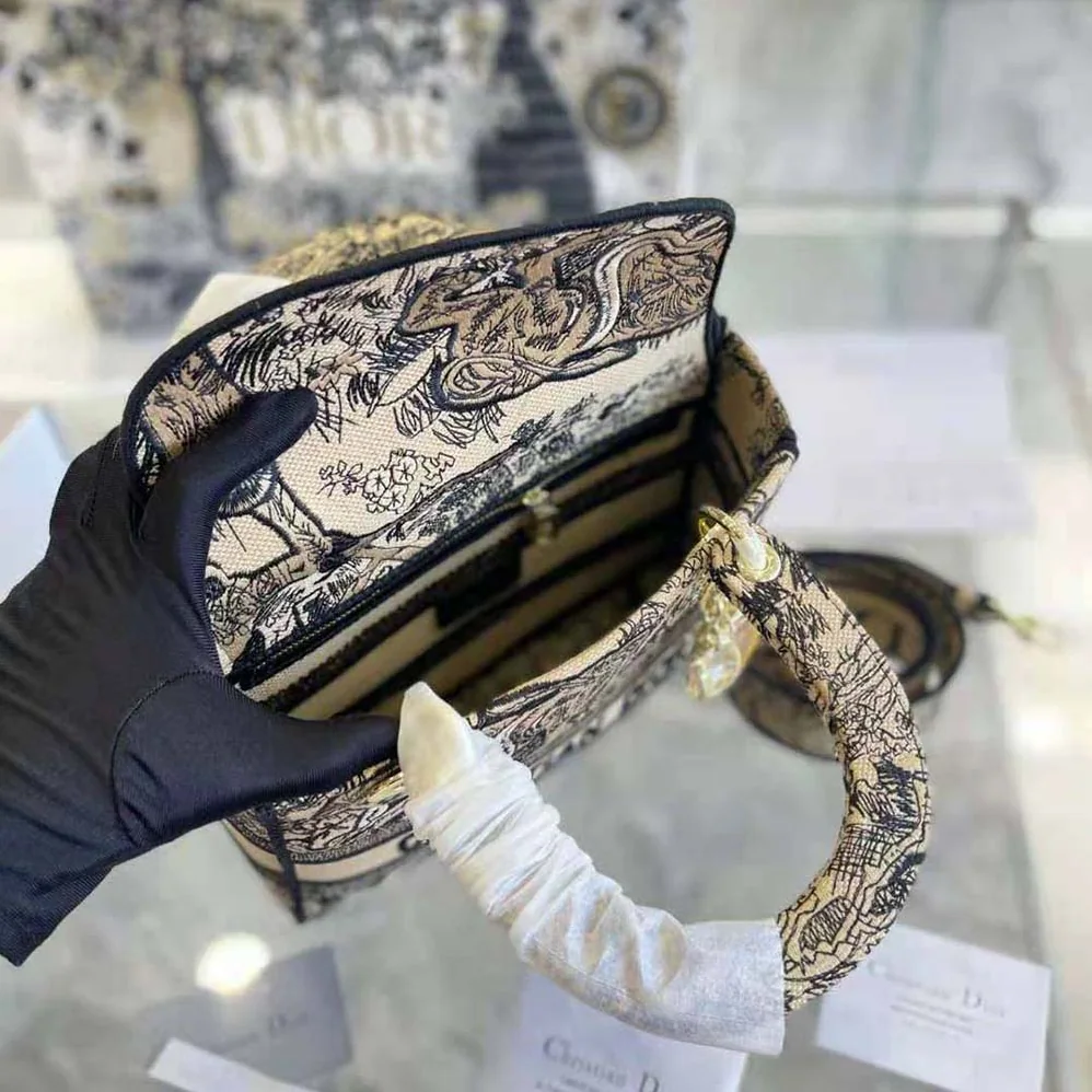 Dior Medium Lady D-lite Bag Brown Toile de Jouy Embroidery for Women Dior Medium Lady D-lite Bag Brown Toile de Jouy Embroidery for Women
