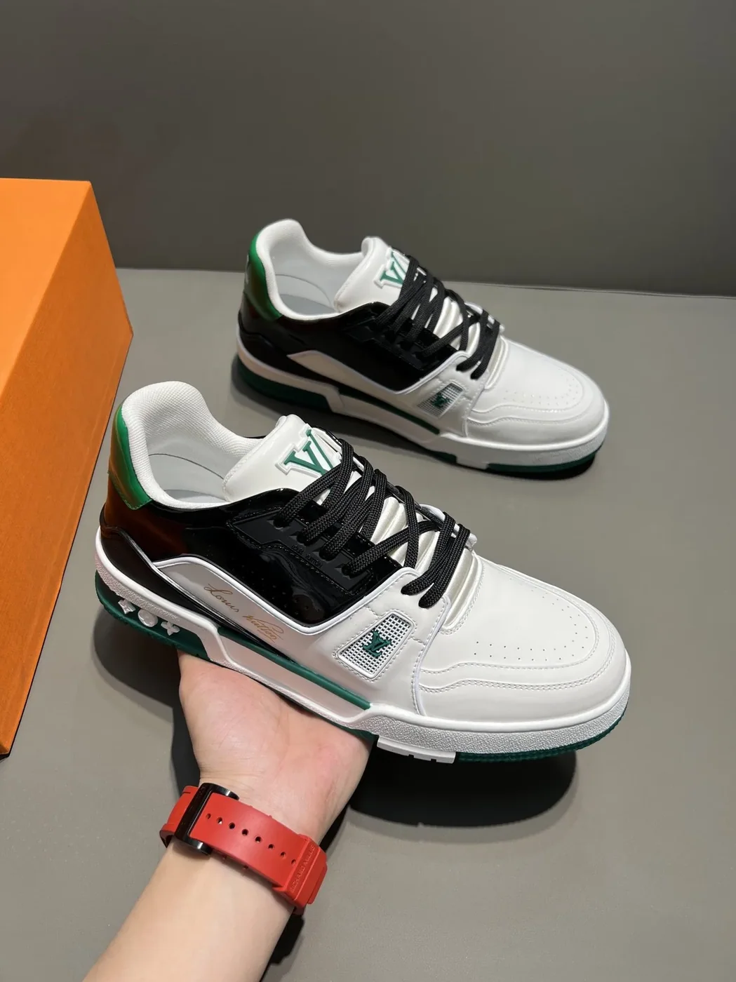 Louis Vuitton Trainer Sneaker White in Black Virgil Abloh Louis Vuitton Trainer Sneaker White in Black Virgil Abloh