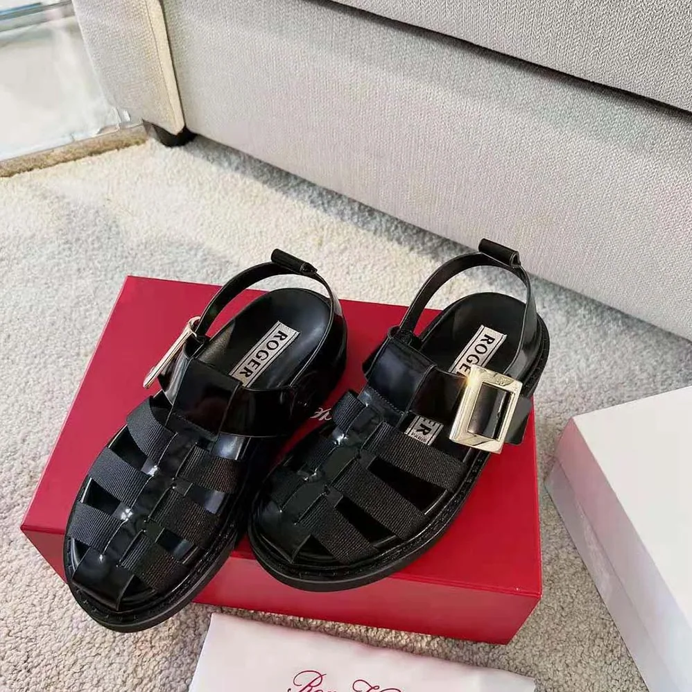 Roger Vivier Viv' Rangers Metal Buckle Fisherman Sandals in Leather for Women Roger Vivier Viv' Rangers Metal Buckle Fisherman Sandals in Leather for Women