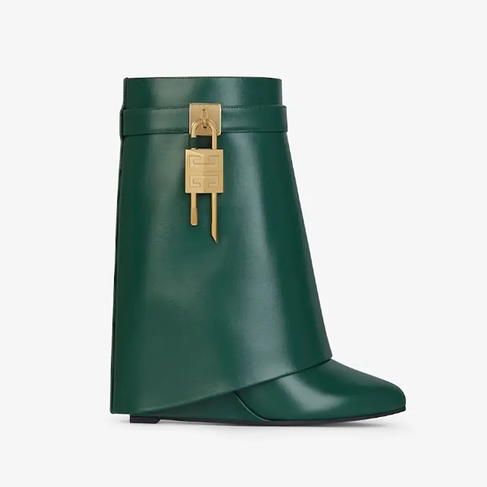 Givenchy Shark Lock Ankle Boots in Leather for Women in Dark Green