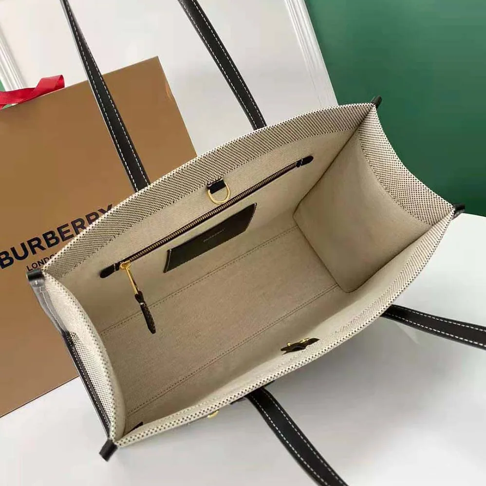 Burberry Medium Two-tone Canvas and Leather Freya Tote for Women in Black Burberry Medium Two-tone Canvas and Leather Freya Tote for Women in Black