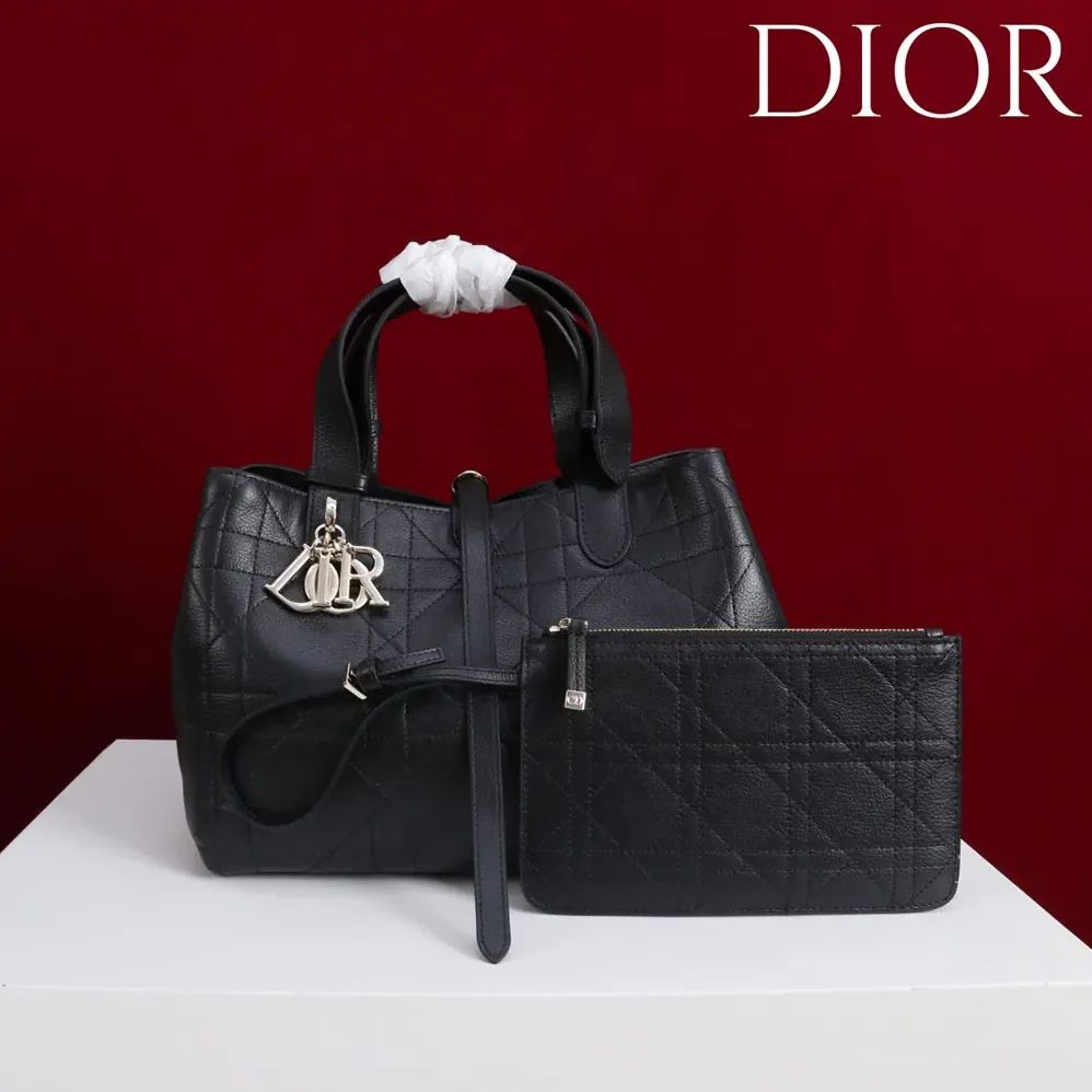 Dior Medium Dior Toujours Bag Black Flat Macrocannage Calfskin for Women