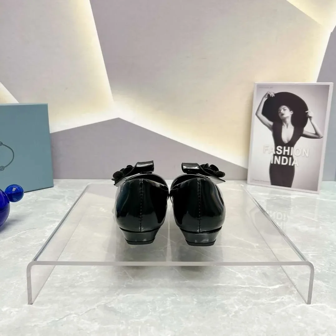 Prada Patent Pumps Black Prada Patent Pumps Black