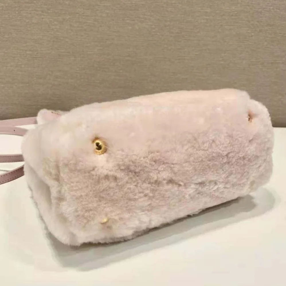 Prada Prada Galleria Shearling Mini-Bag for Women in Pink Prada Prada Galleria Shearling Mini-Bag for Women in Pink