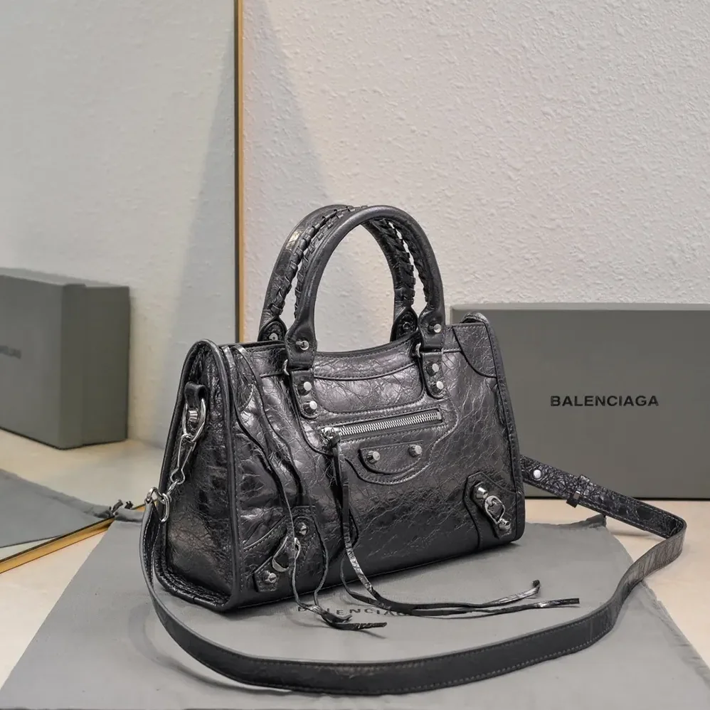 Balenciaga Le City Medium Bag in Black Arena Lambskin for Women Balenciaga Le City Medium Bag in Black Arena Lambskin for Women
