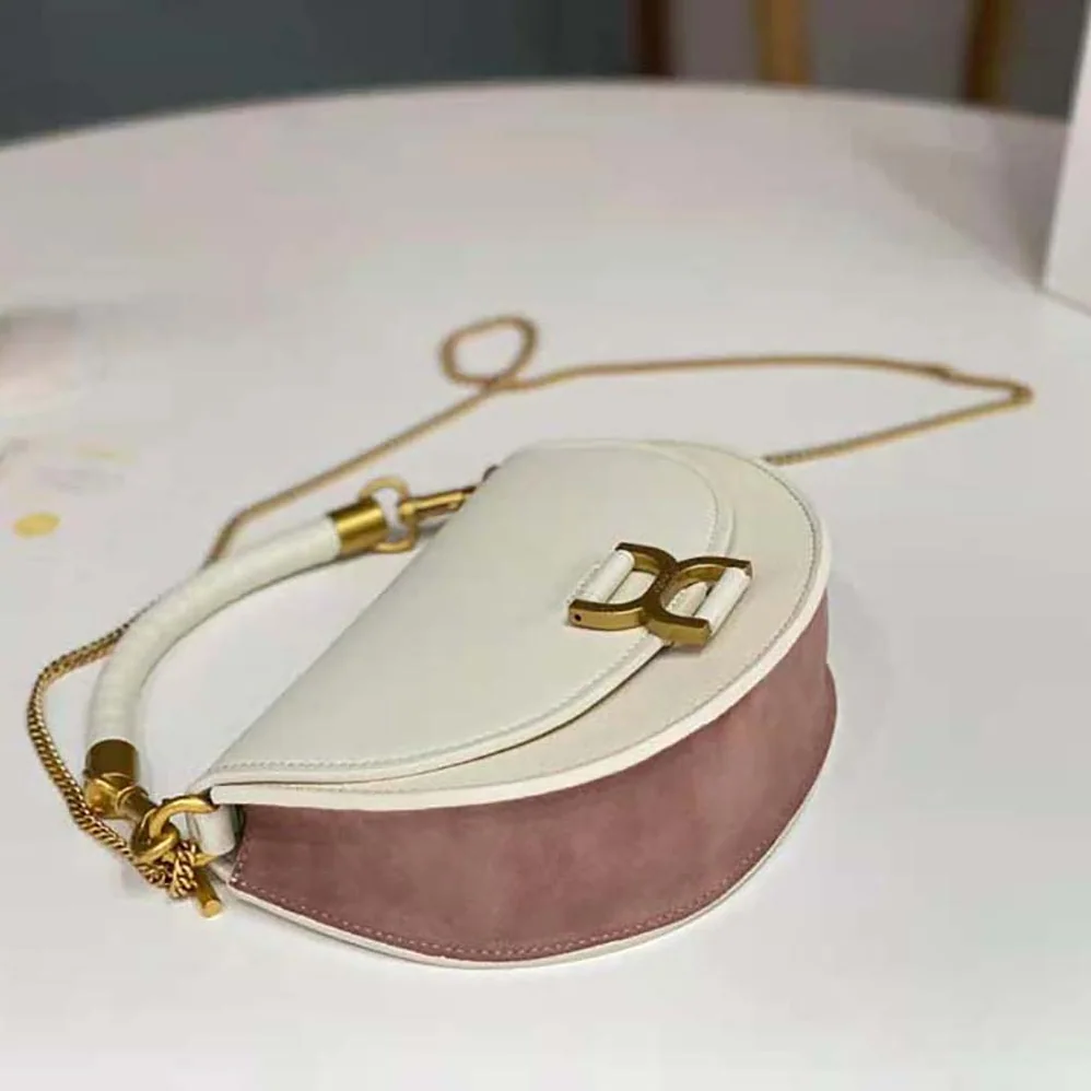 Chloé Marcie Chain Flap Bag for Women in White Chloé Marcie Chain Flap Bag for Women in White
