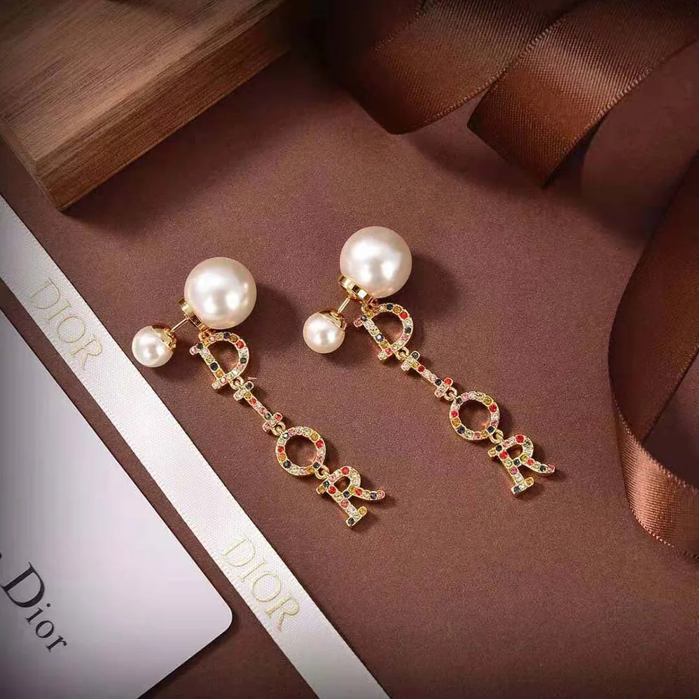 Dior Dior Tribales Earrings Gold-Finish Metal White Resin Pearls for Women Dior Dior Tribales Earrings Gold-Finish Metal White Resin Pearls for Women