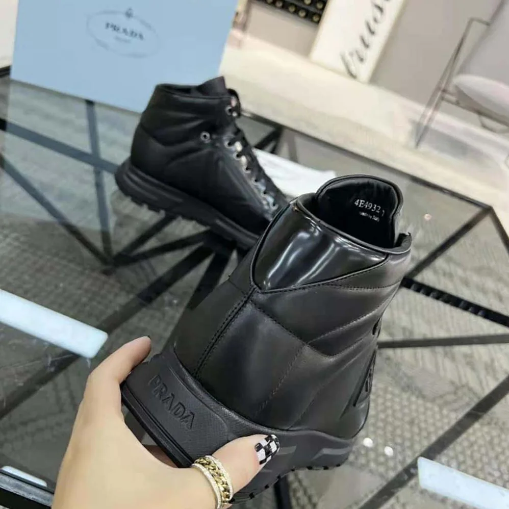 Prada PRAX 01 Re-Nylon and Brushed Leather Sneakers for Men Prada PRAX 01 Re-Nylon and Brushed Leather Sneakers for Men