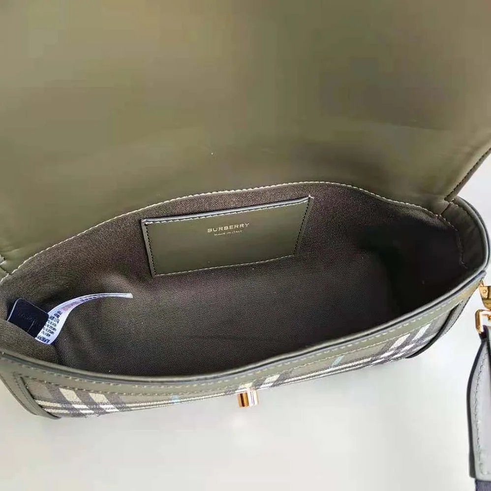 Burberry Top Handle Note Bag for Women in Green