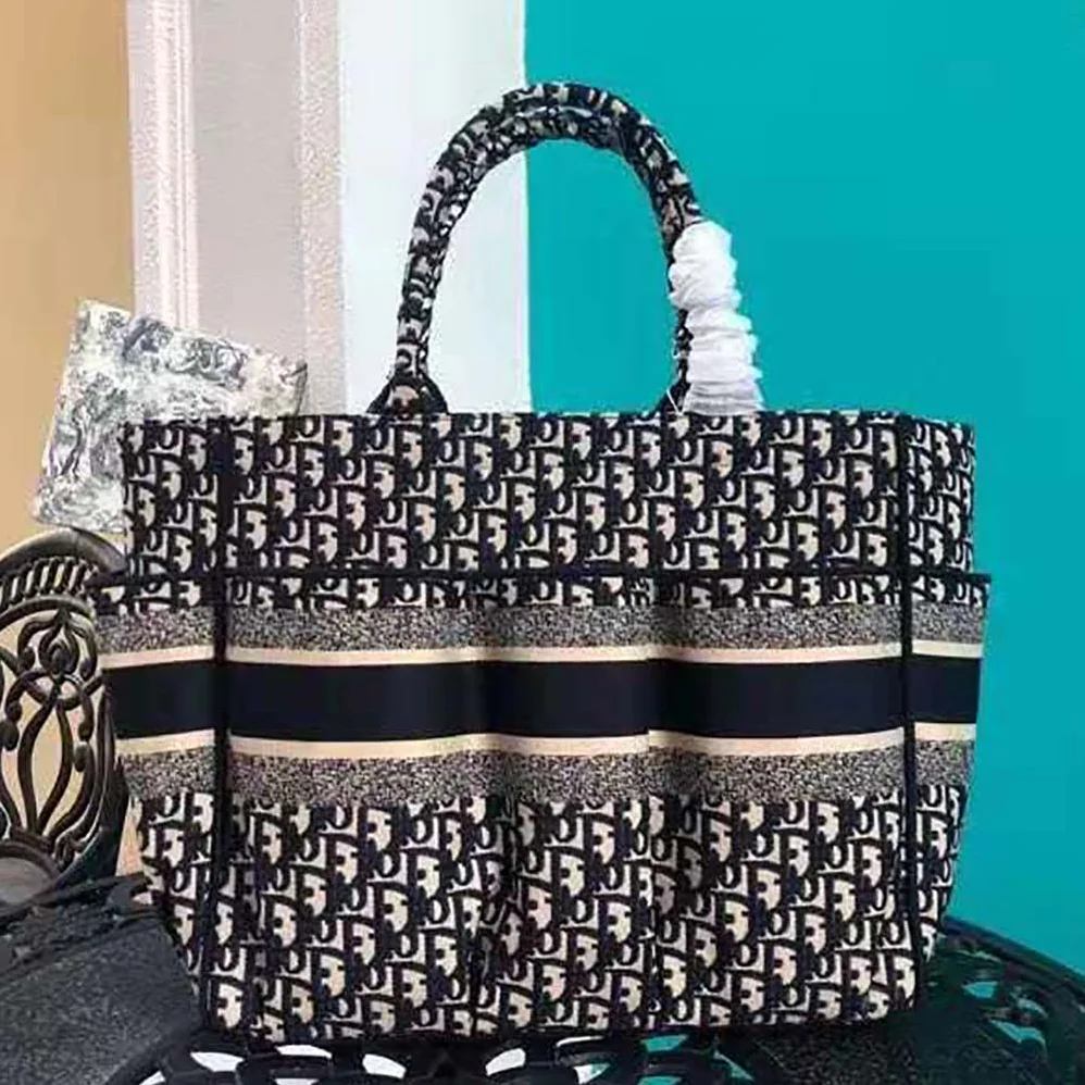 Dior Catherine Tote Bag Blue Dior Oblique Embroidery for Women