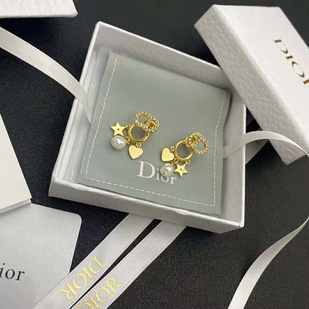 Dior Clair D Lune Earrings Gold for Women in Finish Metal Dior Clair D Lune Earrings Gold for Women in Finish Metal