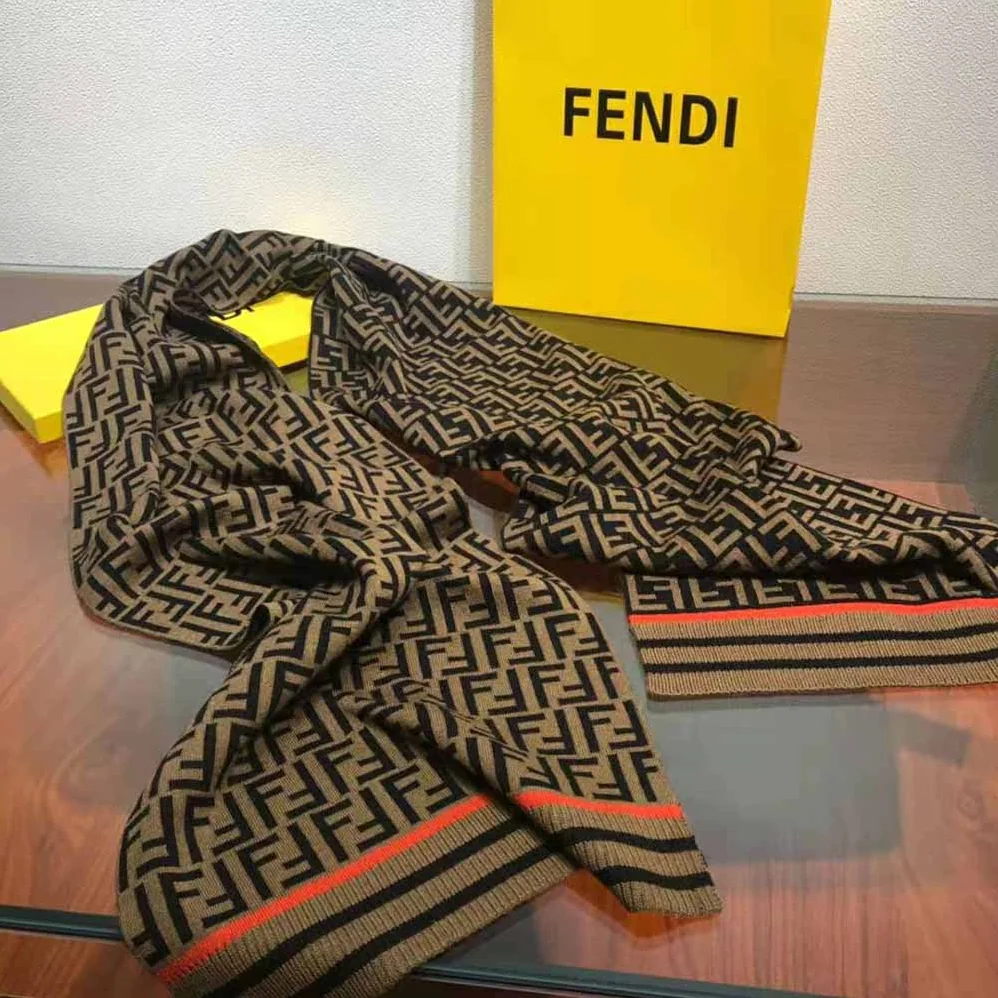 Fendi Brown Wool and Cashmere FF Scarf for Women Fendi Brown Wool and Cashmere FF Scarf for Women
