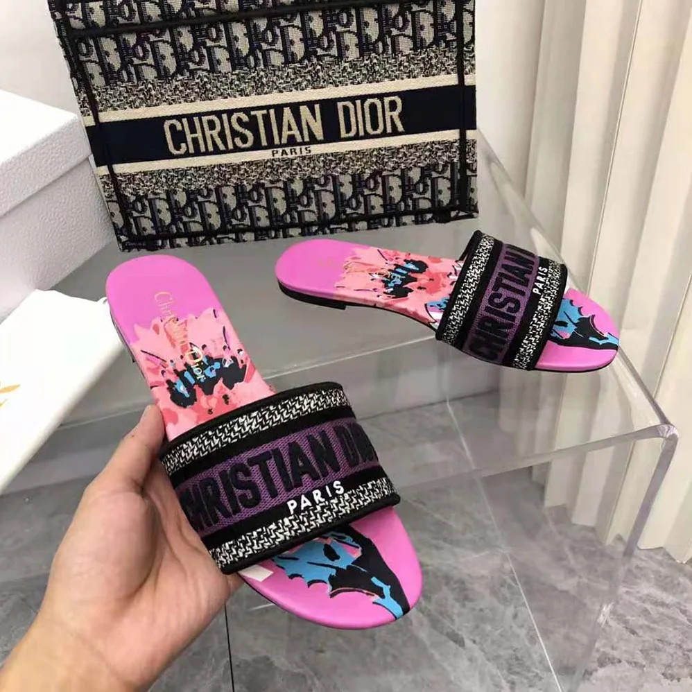 Dior Dway Slide Purple Multicolor D for Women in Flower Pop Cotton Embroidery Dior Dway Slide Purple Multicolor D for Women in Flower Pop Cotton Embroidery