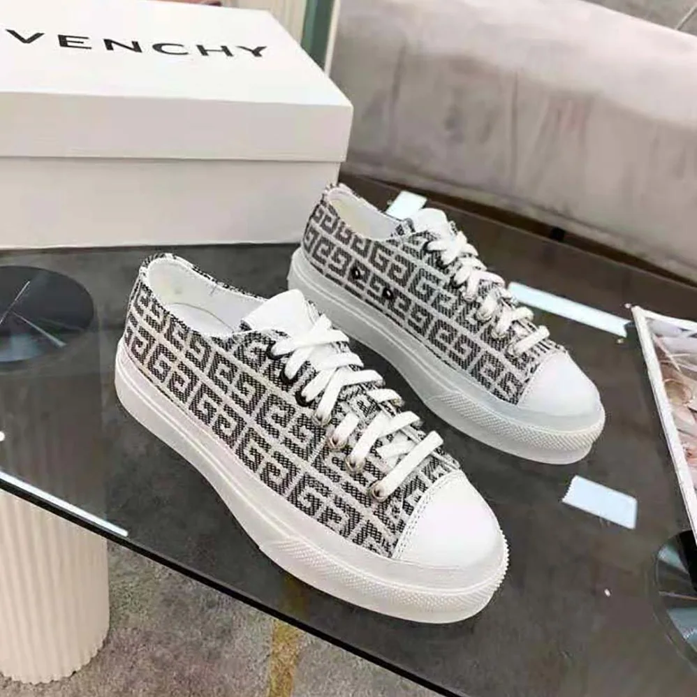 Givenchy Sneakers City in 4G Jacquard for Women in Black