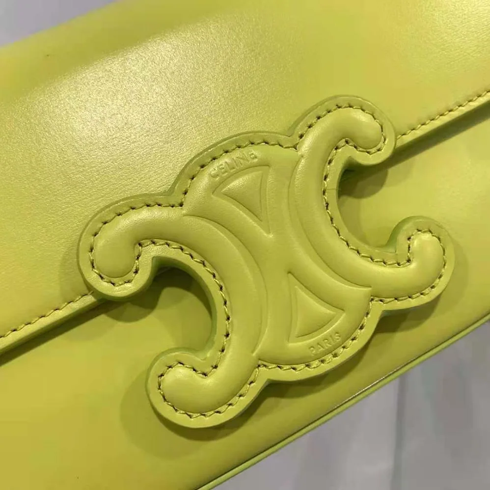 Celine Chain Shoulder Bag Cuir Triomphe in Shiny Calfskin for Women in Yellow Celine Chain Shoulder Bag Cuir Triomphe in Shiny Calfskin for Women in Yellow