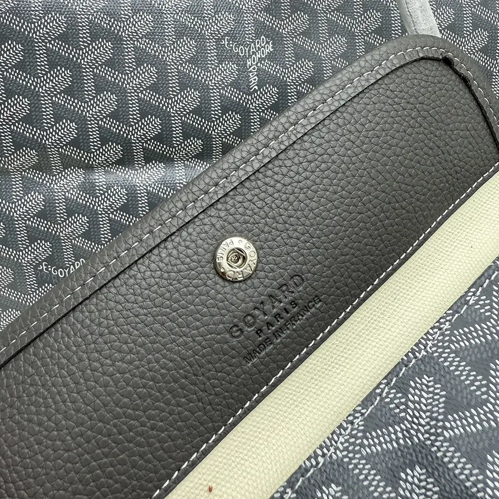 Goyard Hardy Pm Bag for Unisex in Grey