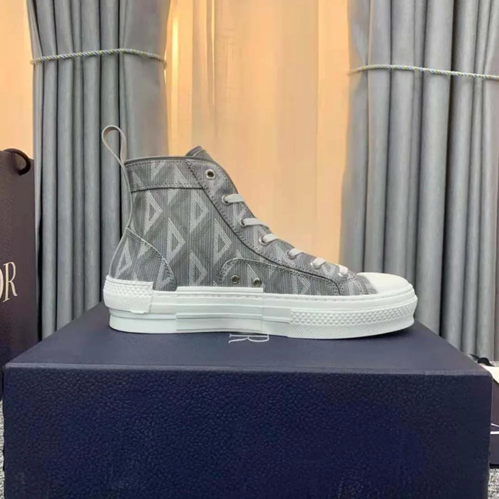 Dior B23 High-Top Sneaker Dior Gray CD Diamond Canvas for Unisex Dior B23 High-Top Sneaker Dior Gray CD Diamond Canvas for Unisex