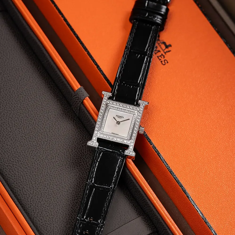 Hermes Heure H Watch Mini Model 21 mm for Women in Silver