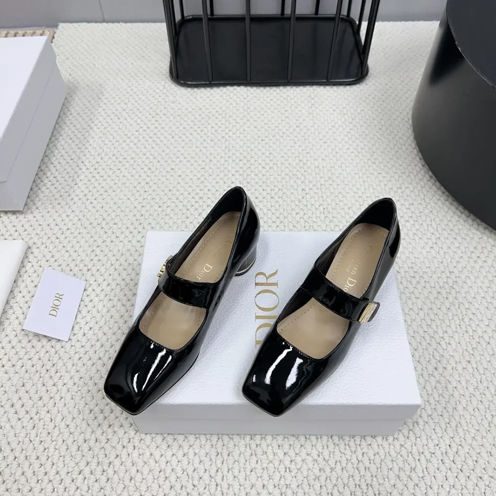 Dior Miss Dior Pump Black Patent Calfskin for Women Dior Miss Dior Pump Black Patent Calfskin for Women