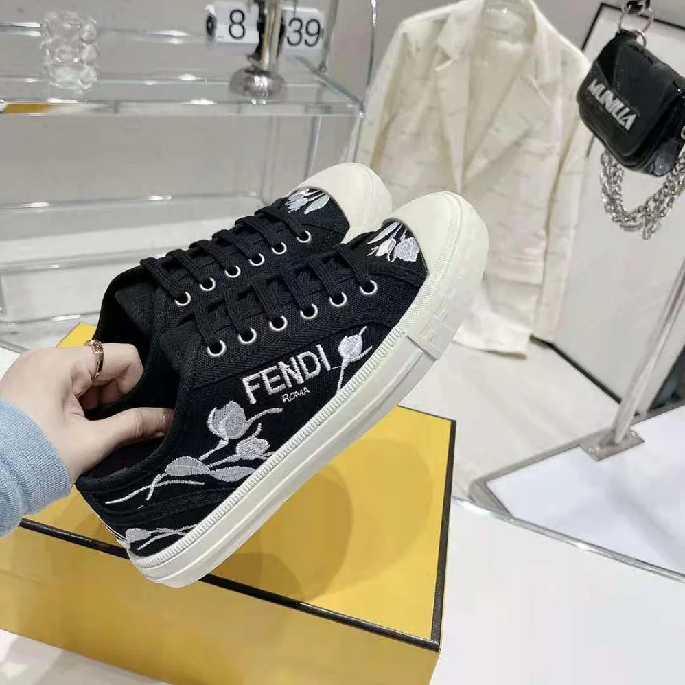 Fendi Domino Black Canvas Low Tops for Men Fendi Domino Black Canvas Low Tops for Men