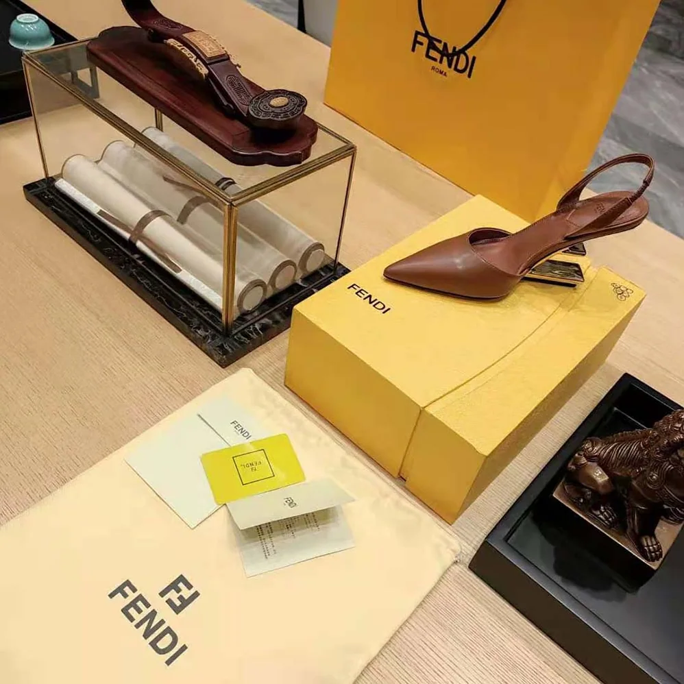 Fendi Fendi First Brown Leather High for Women in Heeled Slingbacks