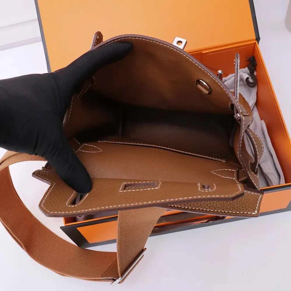 Hermes Hac A Dos PM Backpack for Unisex in Brown Hermes Hac A Dos PM Backpack for Unisex in Brown