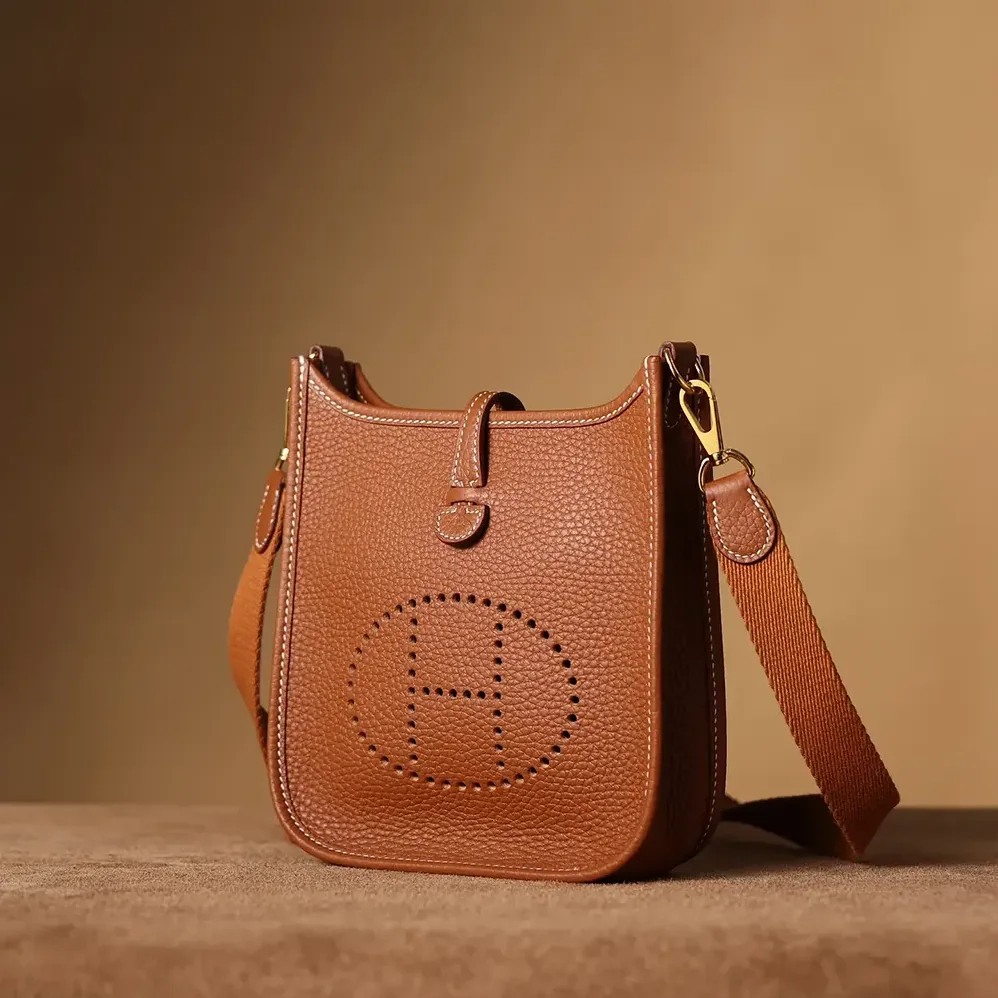 Hermes Evelyne 16 Amazone in Clemence Leather for Women in Brown/Gold