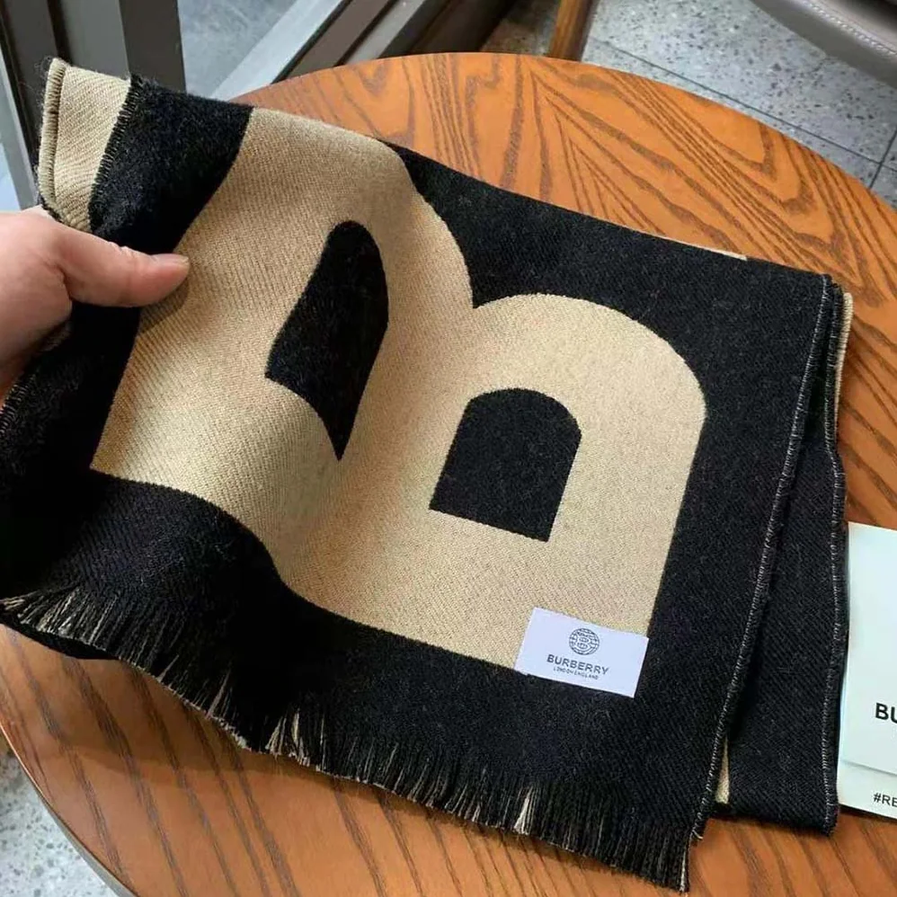 Burberry Logo Wool Jacquard Scarf for Women in Brown Burberry Logo Wool Jacquard Scarf for Women in Brown
