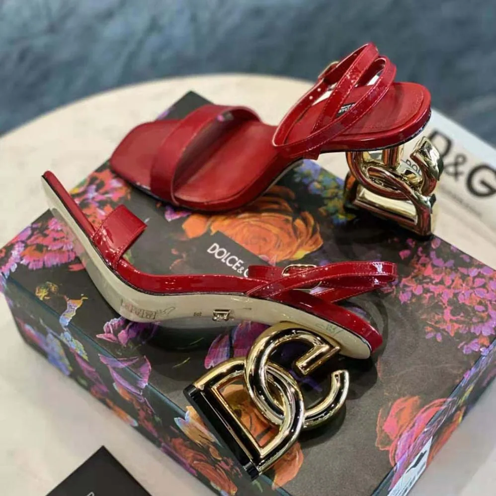 Dolce Gabbana D&G Patent Leather Sandals with 3.5 Heel for Women in Red Dolce Gabbana D&G Patent Leather Sandals with 3.5 Heel for Women in Red