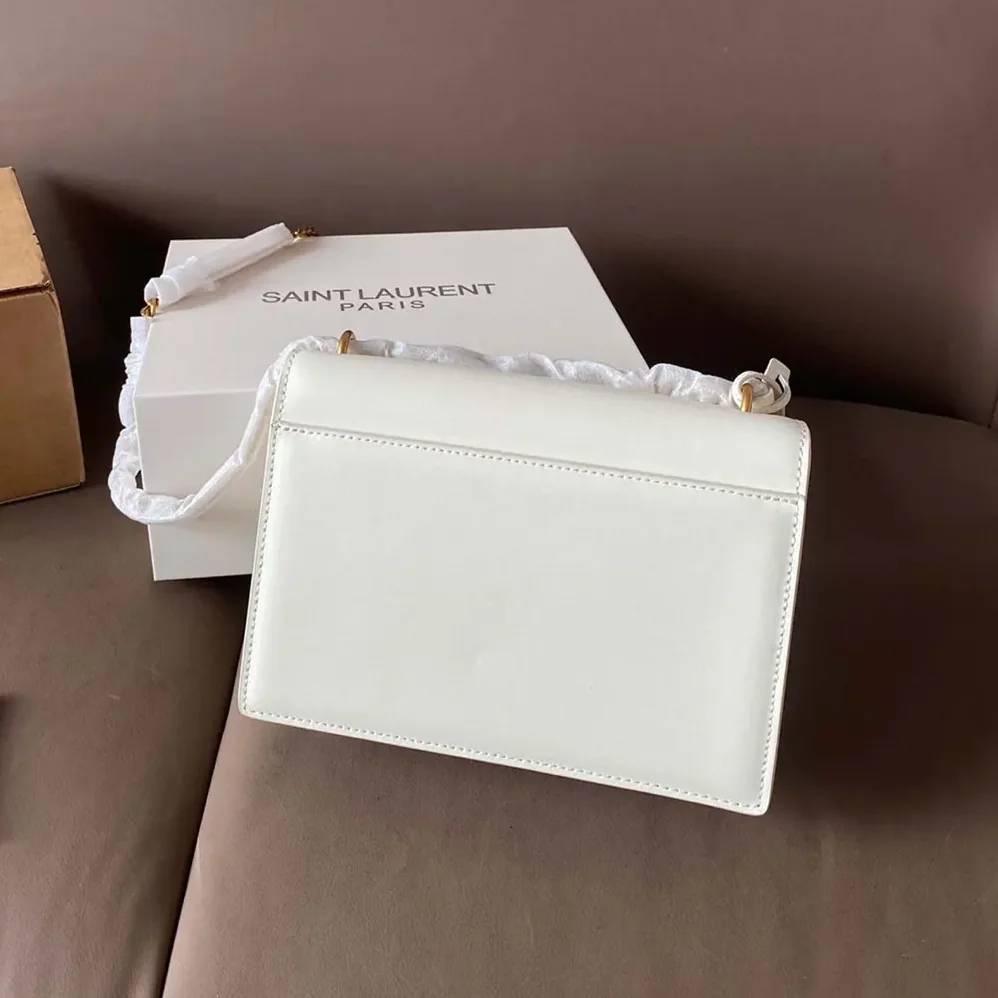 Saint Laurent YSL Sunset Medium in Smooth Leather for Women in White Saint Laurent YSL Sunset Medium in Smooth Leather for Women in White