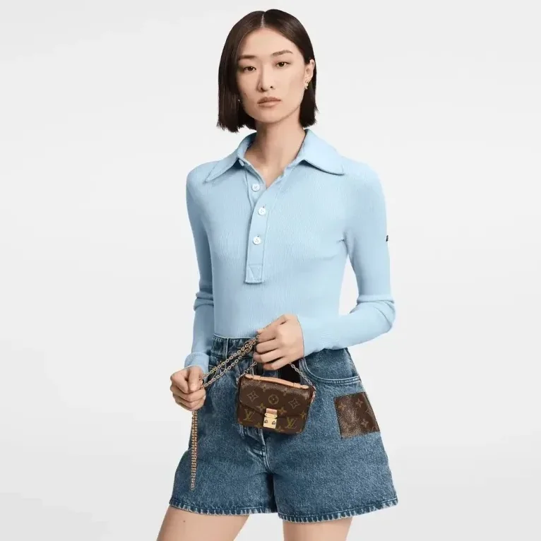 Louis Vuitton Micro Metis Pochette Shoulder Bag / Brown Monogram Canvas Gold Hardware Louis Vuitton Micro Metis Pochette Shoulder Bag / Brown Monogram Canvas Gold Hardware