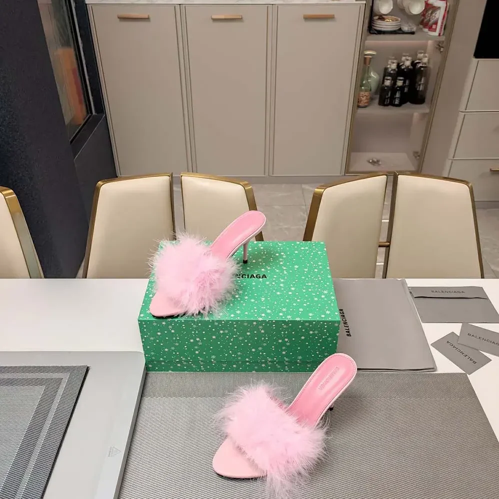Balenciaga Boudoir 70mm Sandal in Pink Feathers for Women Balenciaga Boudoir 70mm Sandal in Pink Feathers for Women