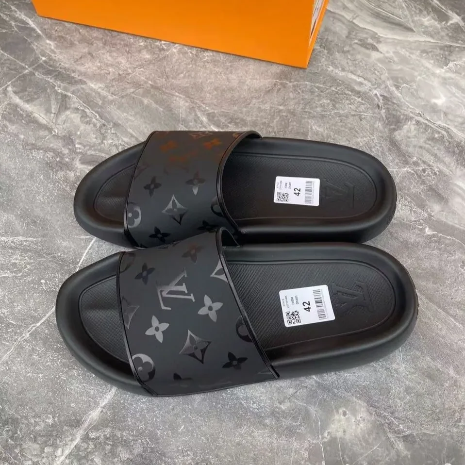 Louis Vuitton Waterfront Mule Black Louis Vuitton Waterfront Mule Black