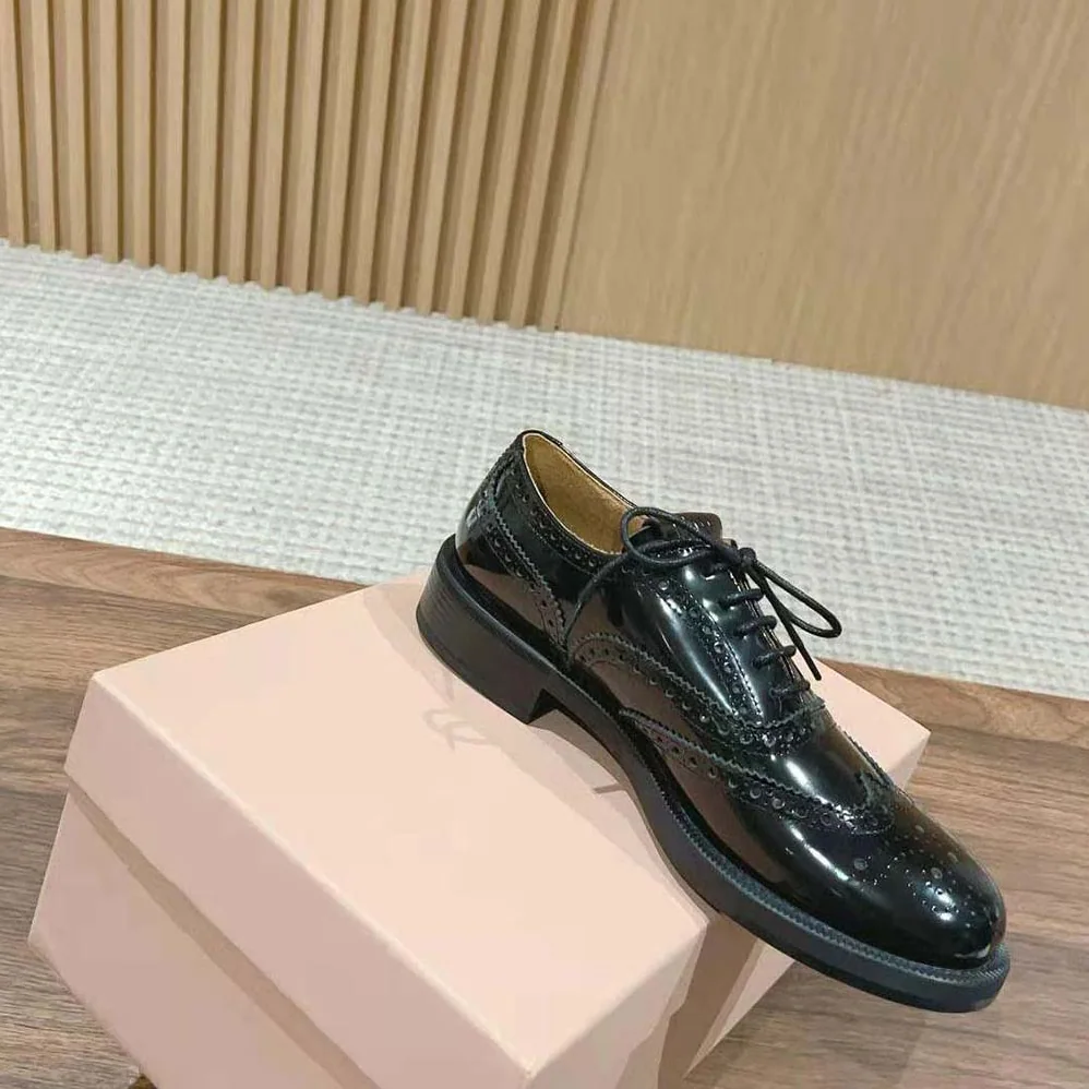 Miu Miu Church's X Miu Miu Brushed Leather Oxford Brogue Shoes for Women Miu Miu Church's X Miu Miu Brushed Leather Oxford Brogue Shoes for Women
