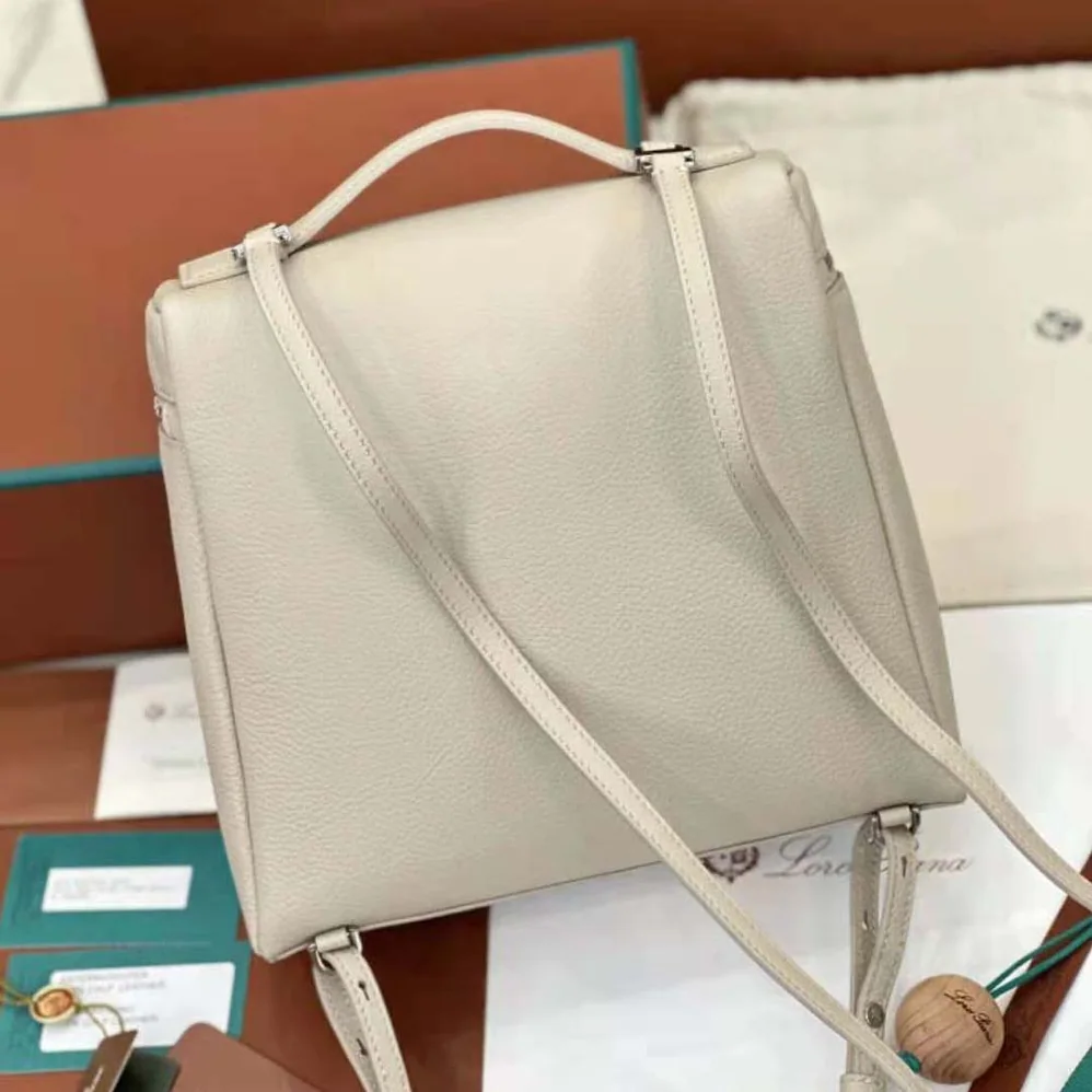 Loro Piana Extra Pocket Backpack L23.5 for Women in Pink