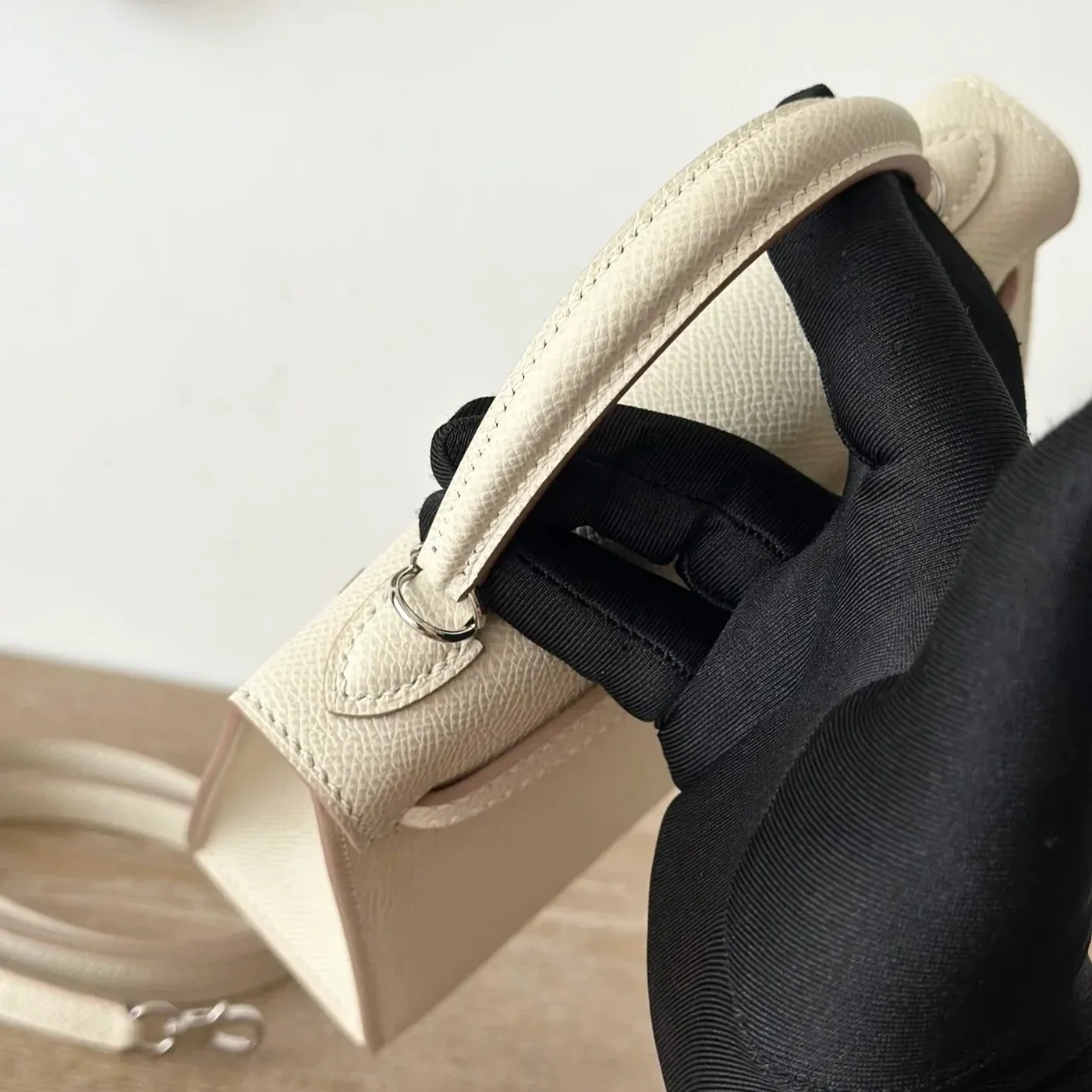Hermes Kelly Mini Top Handle Bag in Craie Epsom Palladium Hardware